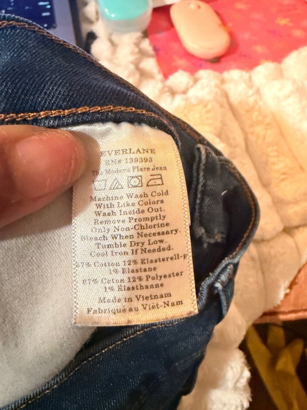 Everlane "The Modern Flare" Blue Jeans || Size XS - Picture 4 of 4